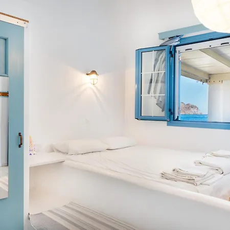 Beachfront Lampis Dolphin 1 Ferienhaus Skala