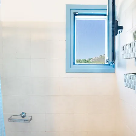 Ferienhaus Beachfront Lampis Dolphin 1