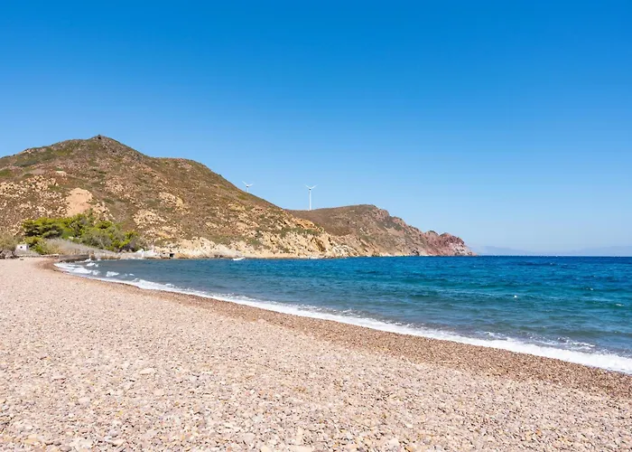 بيت للعطل Beachfront Lampis Dolphin 1