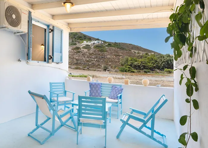 Beachfront Lampis Dolphin 1