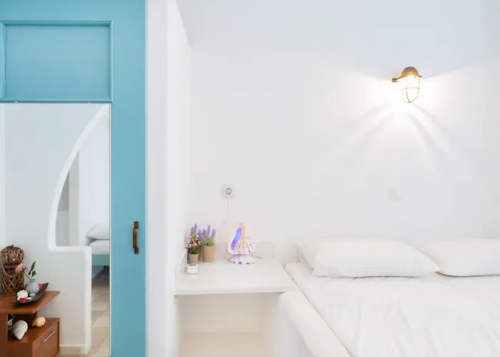 Beachfront Lampis Dolphin 1 بيت للعطل سكالا